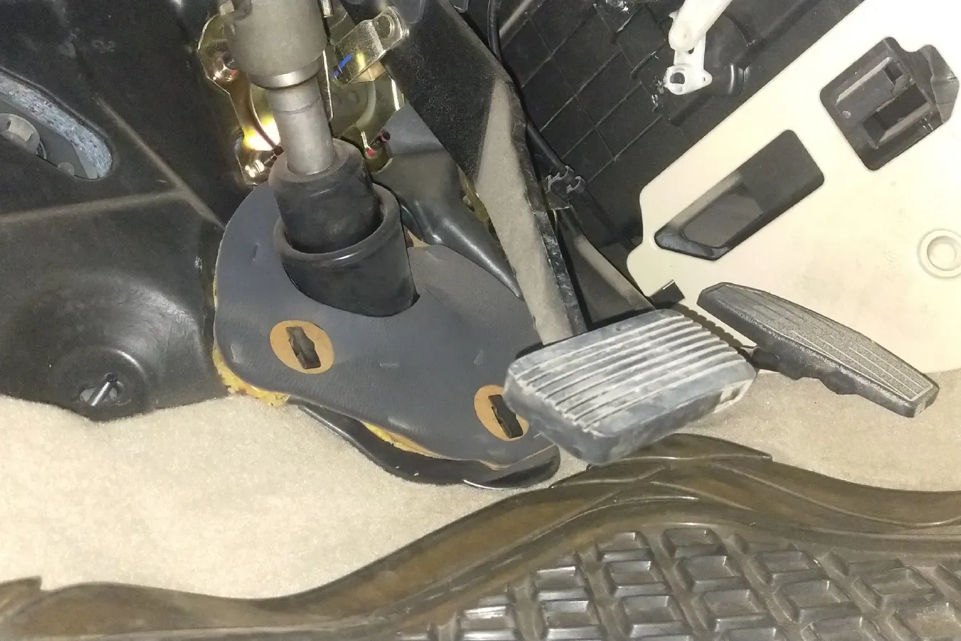 2013 HaiMa Preema 1.8L 122HP L4 CVT,autocango,china used car exporter,china ev exporter,chinese used car exporter,chinese used ev exporter