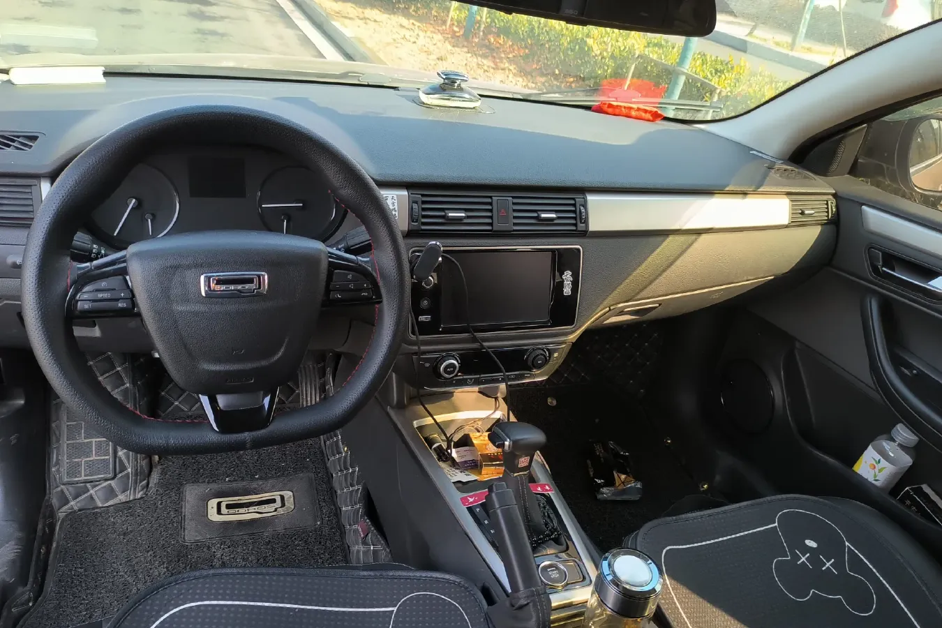 2016 Qoros 3 1.6L 126HP L4 6DCT,autocango,china used car exporter,china ev exporter,chinese used car exporter,chinese used ev exporter