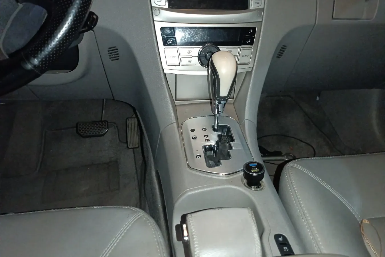 2012 Riich G5 2.0T 158HP L4 5AT,autocango,china used car exporter,china ev exporter,chinese used car exporter,chinese used ev exporter