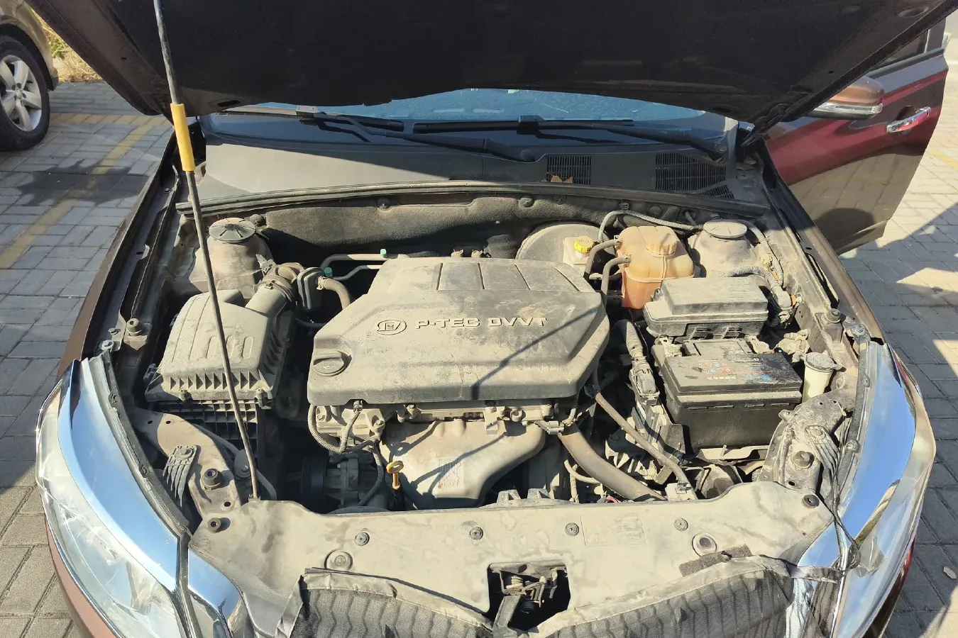 2014 BaoJun 610 1.5L 112HP L4 5MT,autocango,china used car exporter,china ev exporter,chinese used car exporter,chinese used ev exporter