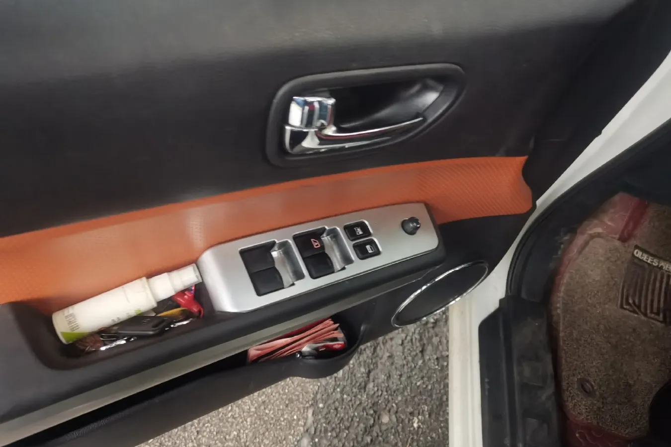 2016 DongFeng FengDu MX6 2.0L 144HP L4 CVT,autocango,china used car exporter,china ev exporter,chinese used car exporter,chinese used ev exporter