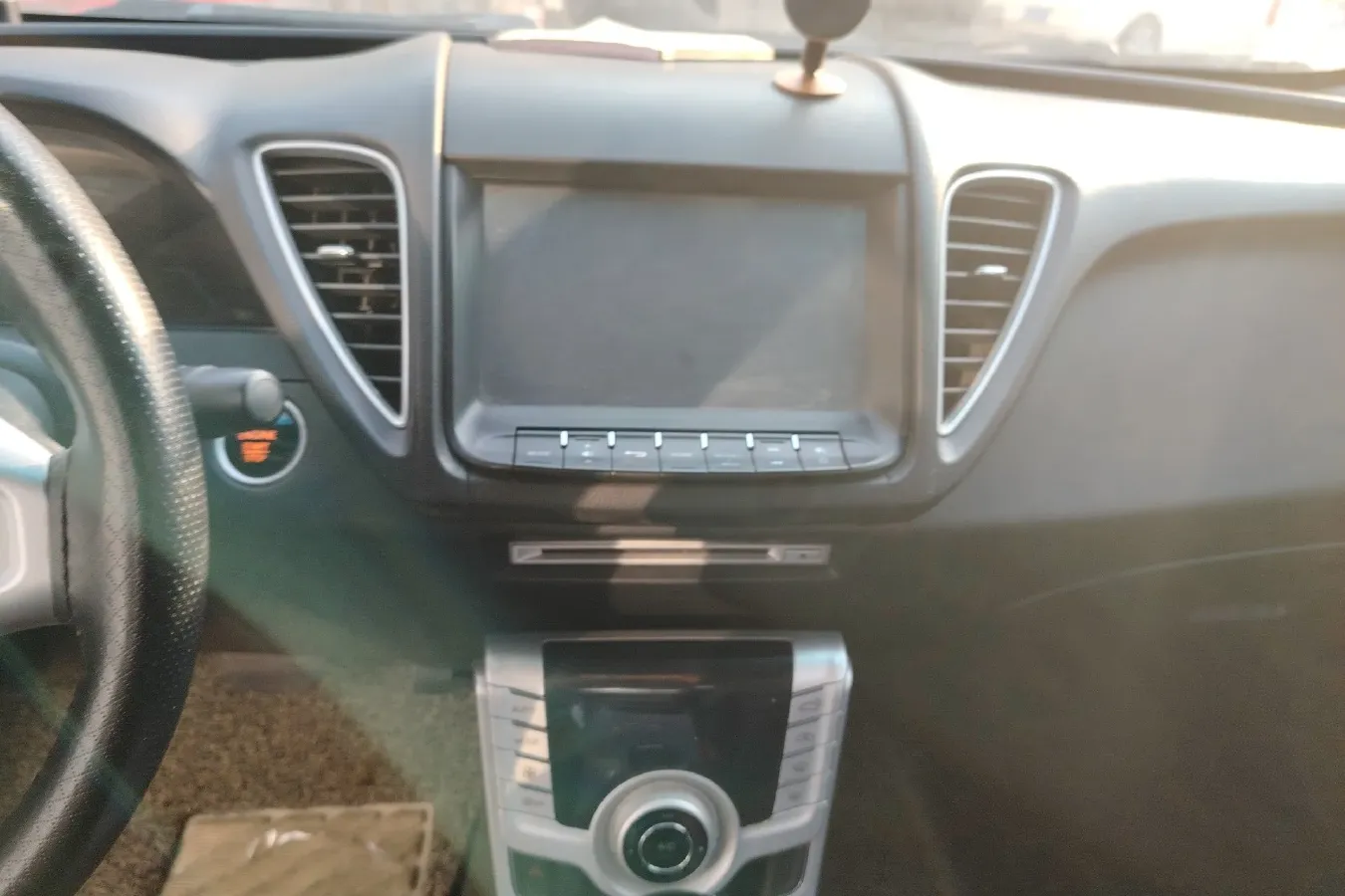 2014 Luxgen 5 1.8T 154HP L4 5AT,autocango,china used car exporter,china ev exporter,chinese used car exporter,chinese used ev exporter