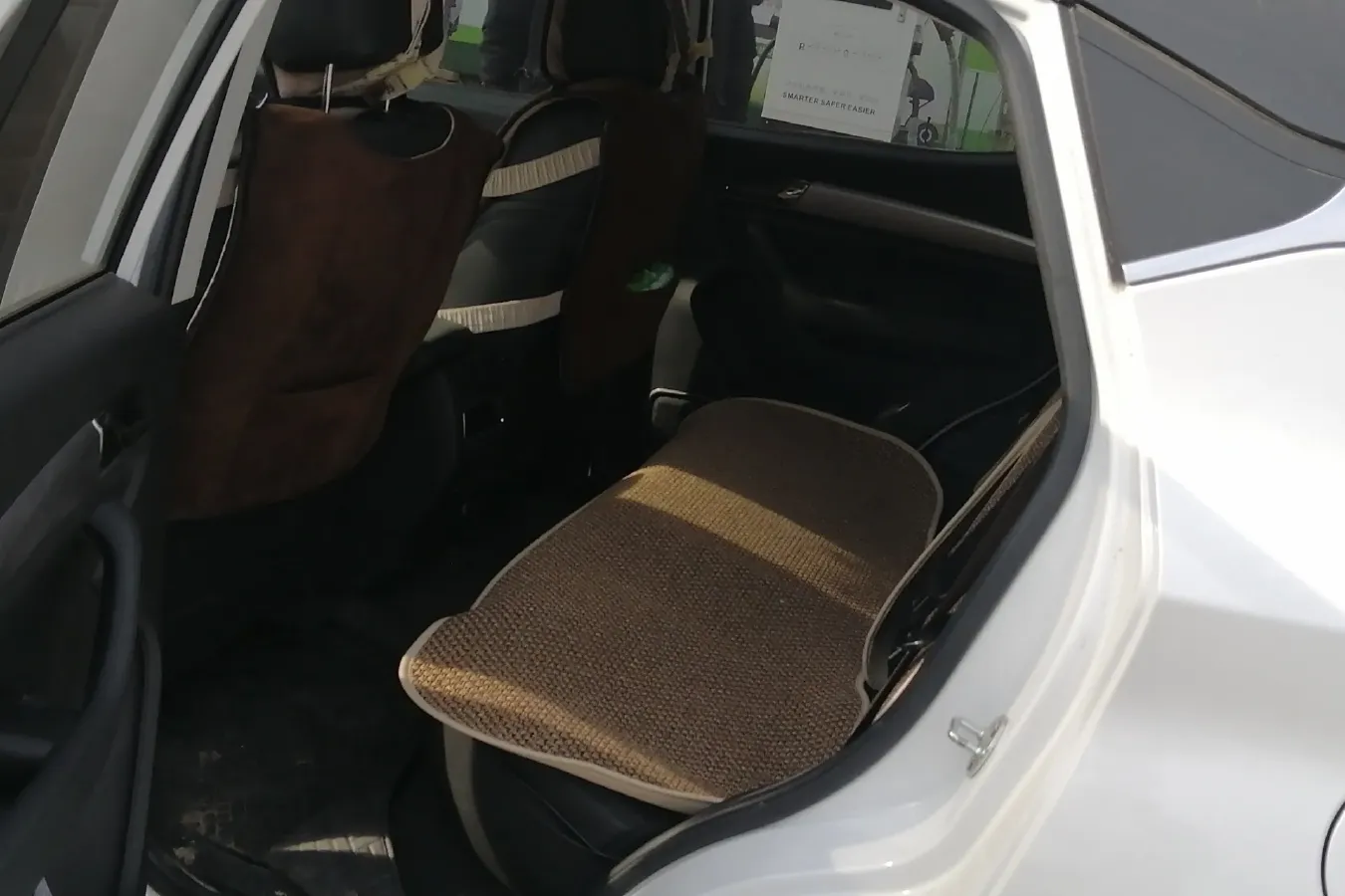 2021 Soueast DX5 1.5L 120HP L4 5MT,autocango,china used car exporter,china ev exporter,chinese used car exporter,chinese used ev exporter