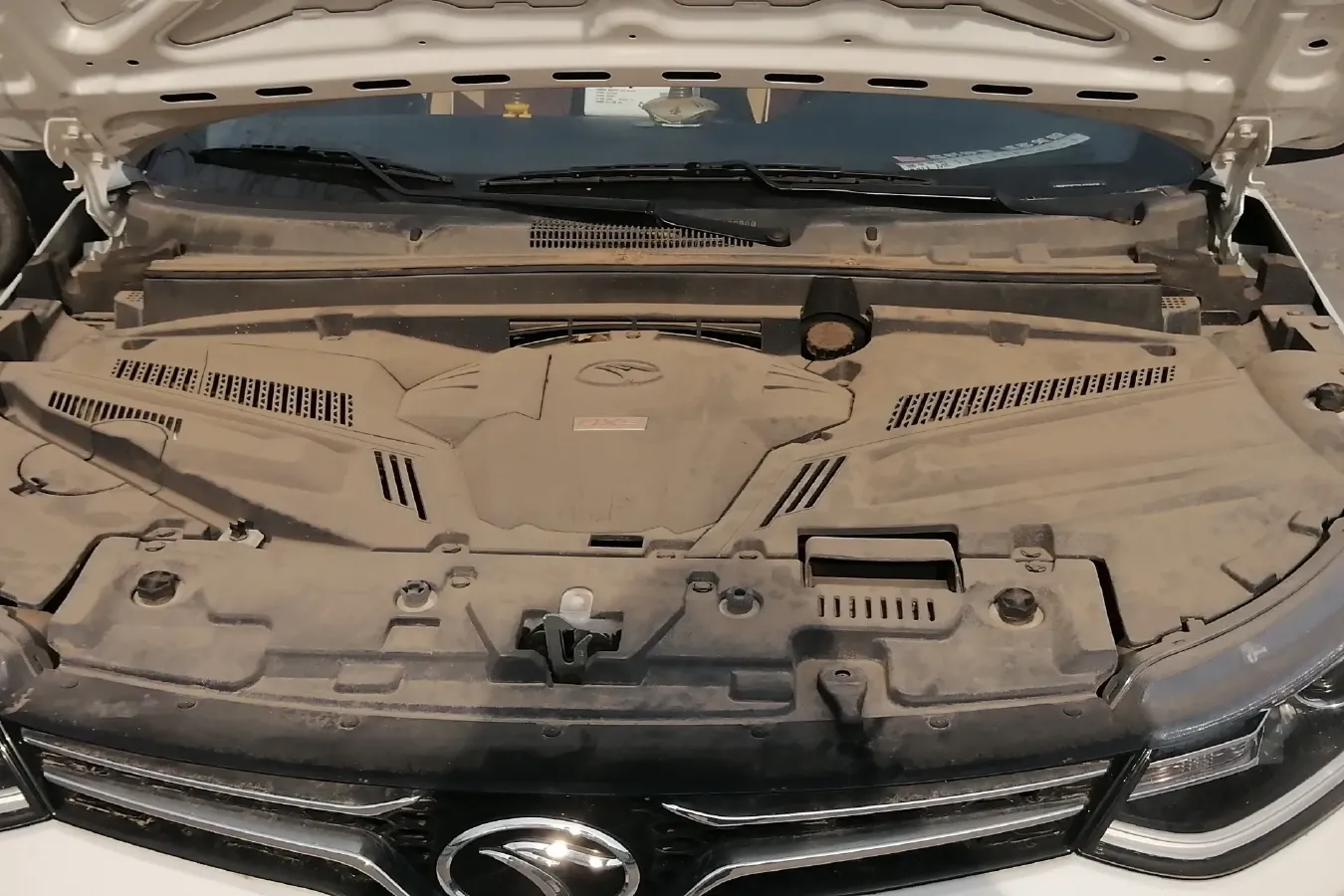 2021 Soueast DX5 1.5L 120HP L4 5MT,autocango,china used car exporter,china ev exporter,chinese used car exporter,chinese used ev exporter