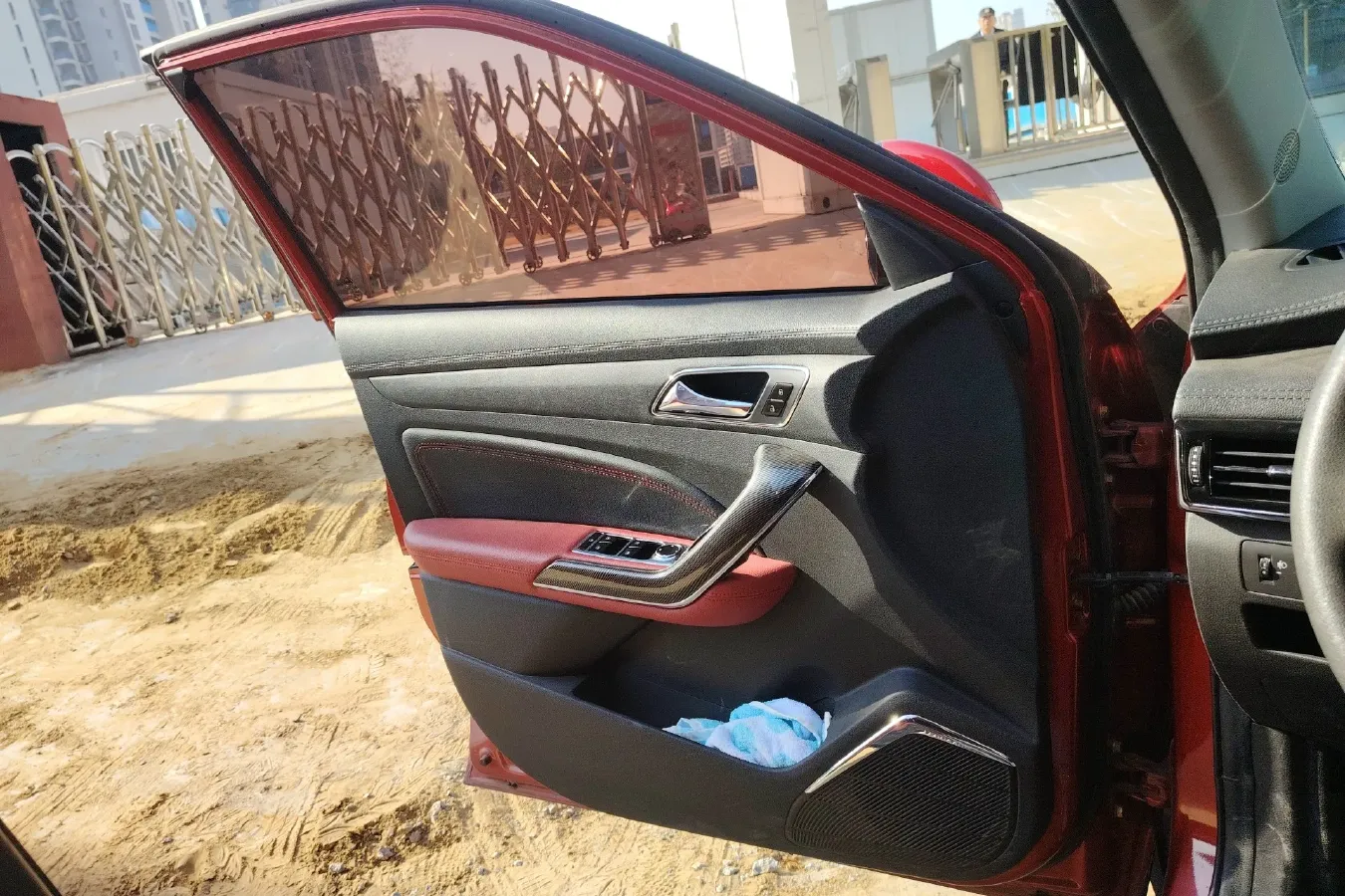 2017 Leopaard CS9 1.5L 113HP L4 CVT,autocango,china used car exporter,china ev exporter,chinese used car exporter,chinese used ev exporter