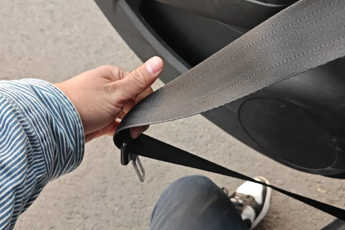 2013 Venucia R50 1.6L 117HP L4 5MT,autocango,china used car exporter,china ev exporter,chinese used car exporter,chinese used ev exporter