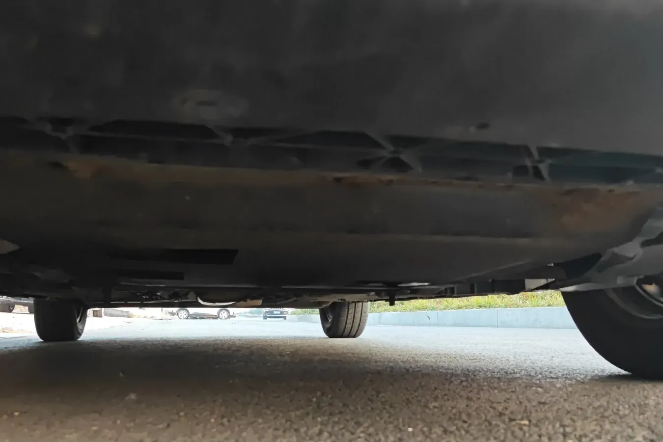 2013 Venucia R50 1.6L 117HP L4 5MT,autocango,china used car exporter,china ev exporter,chinese used car exporter,chinese used ev exporter