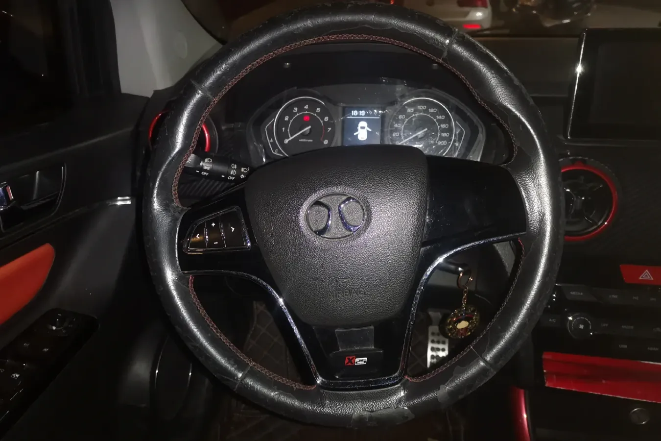 2015 BeiJing Auto Senova X25 1.5L 116HP L4 5MT,autocango,china used car exporter,china ev exporter,chinese used car exporter,chinese used ev exporter