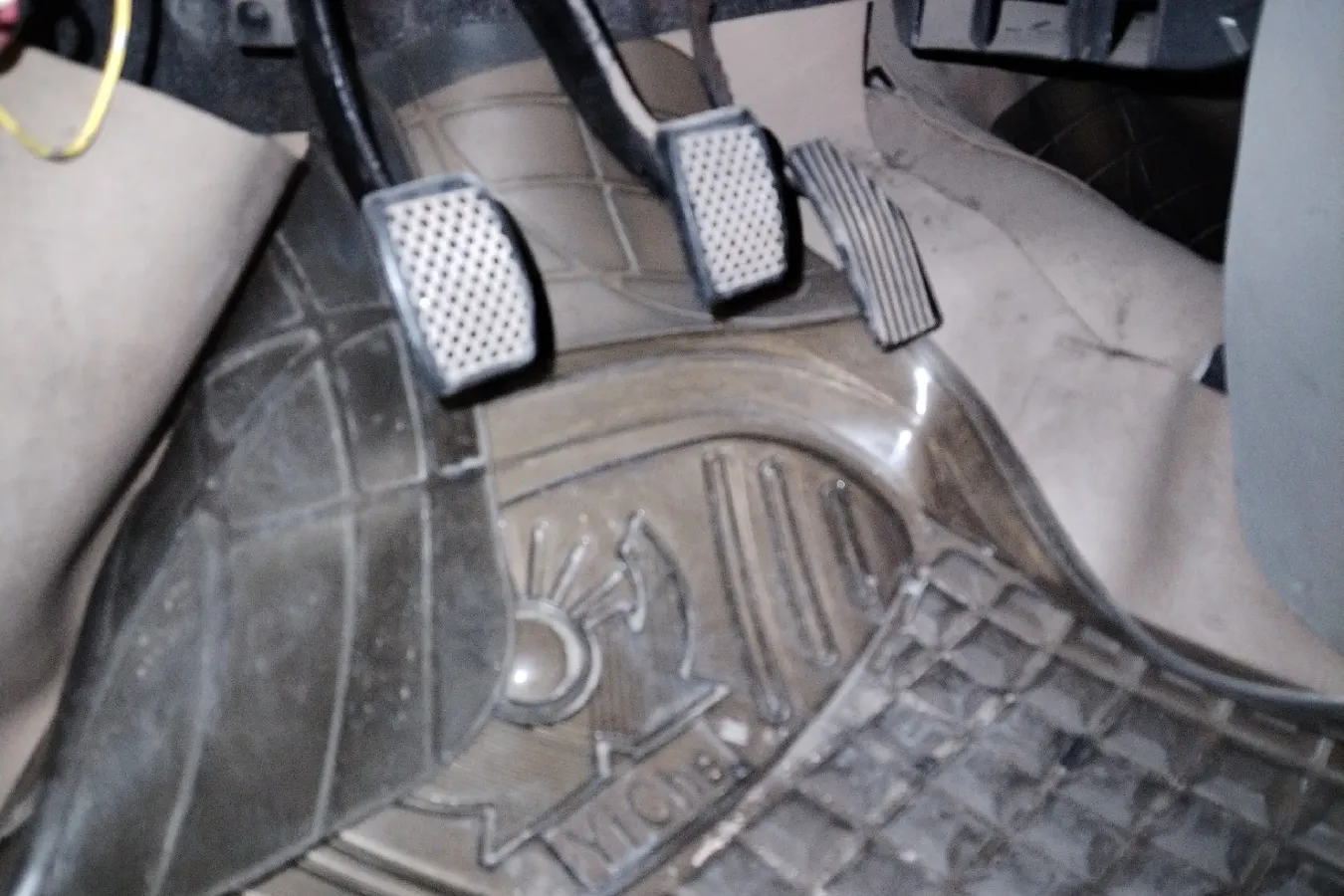 2009 Chery QQ3 0.8L 52HP L3 5MT,autocango,china used car exporter,china ev exporter,chinese used car exporter,chinese used ev exporter