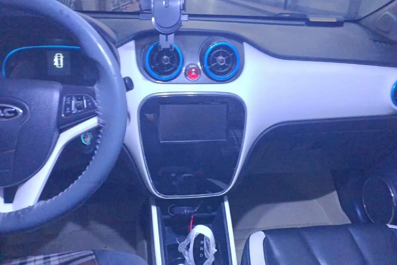 2017 JAC iEV7 BEV 24KWH,autocango,china used car exporter,china ev exporter,chinese used car exporter,chinese used ev exporter