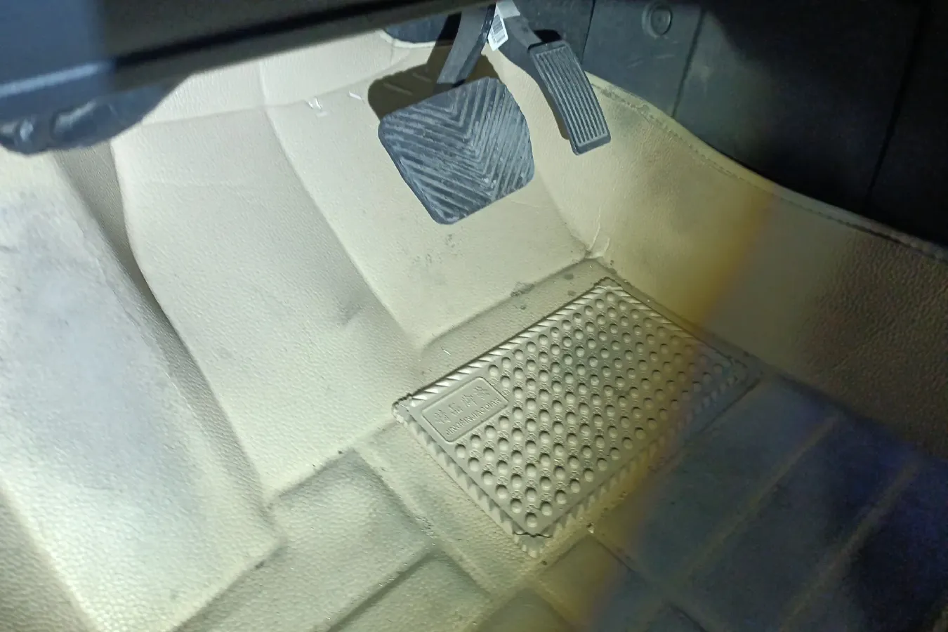 2017 JAC iEV7 BEV 24KWH,autocango,china used car exporter,china ev exporter,chinese used car exporter,chinese used ev exporter