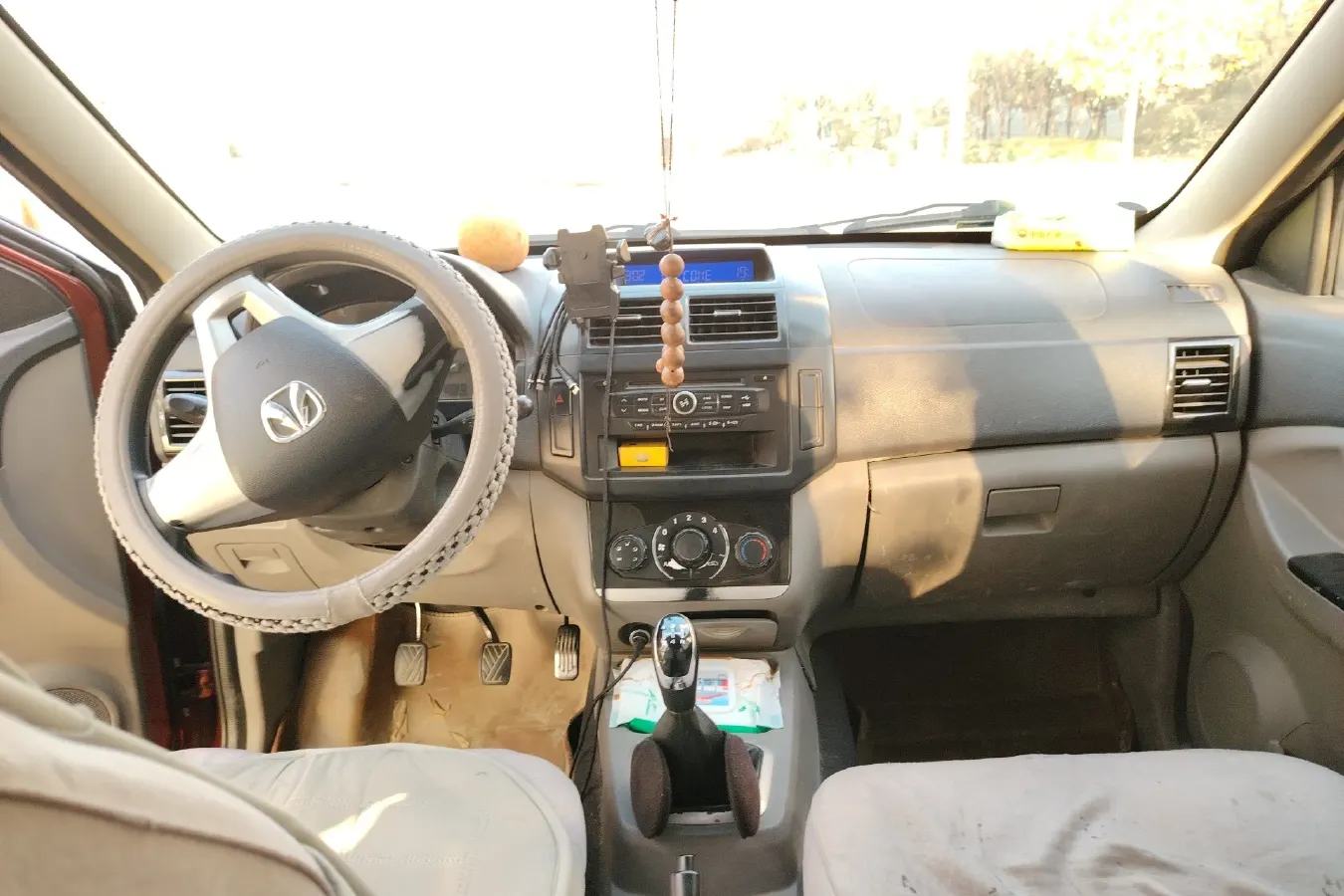 2013 BAIC WeiWang M20 1.5L 102HP L4 5MT,autocango,china used car exporter,china ev exporter,chinese used car exporter,chinese used ev exporter