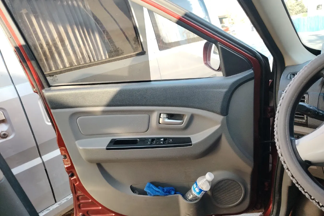 2013 BAIC WeiWang M20 1.5L 102HP L4 5MT,autocango,china used car exporter,china ev exporter,chinese used car exporter,chinese used ev exporter