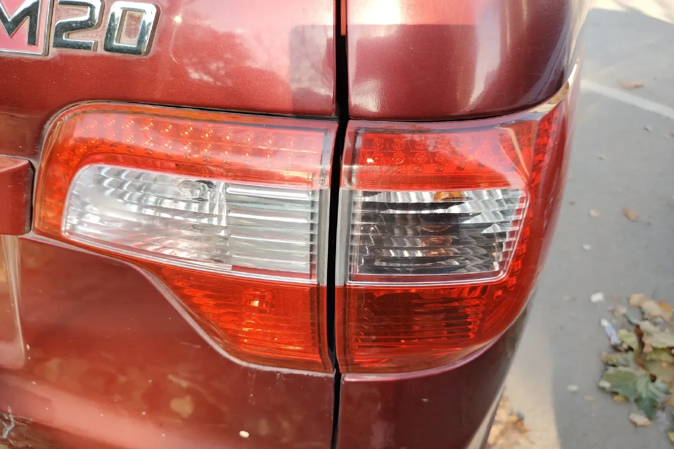 2013 BAIC WeiWang M20 1.5L 102HP L4 5MT,autocango,china used car exporter,china ev exporter,chinese used car exporter,chinese used ev exporter