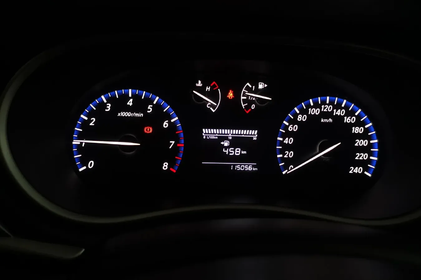 2017 Venucia T90 2.0L 144HP L4 6MT,autocango,china used car exporter,china ev exporter,chinese used car exporter,chinese used ev exporter