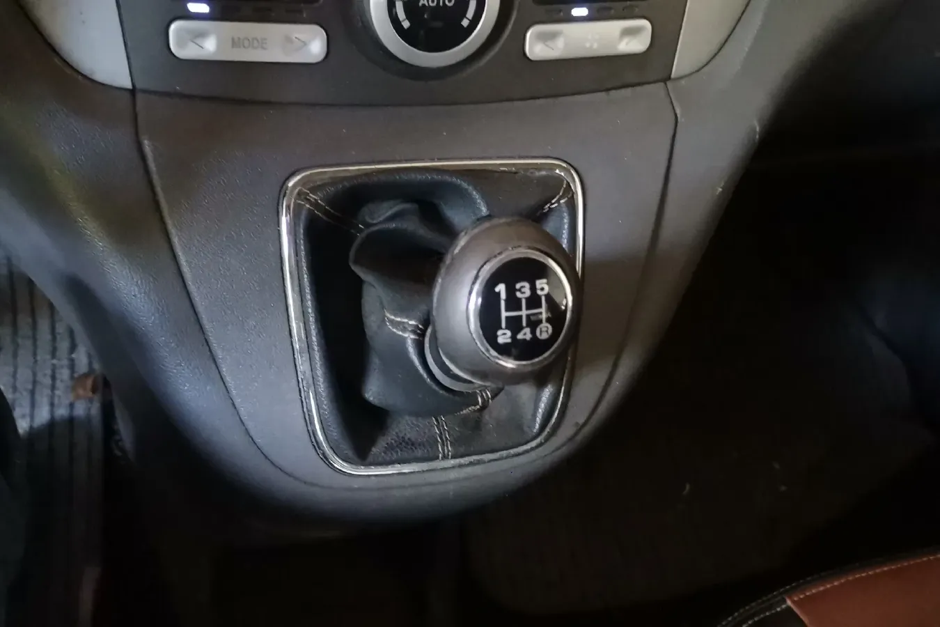 2013 Great Wall V80 1.5T 133HP L4 5MT,autocango,china used car exporter,china ev exporter,chinese used car exporter,chinese used ev exporter