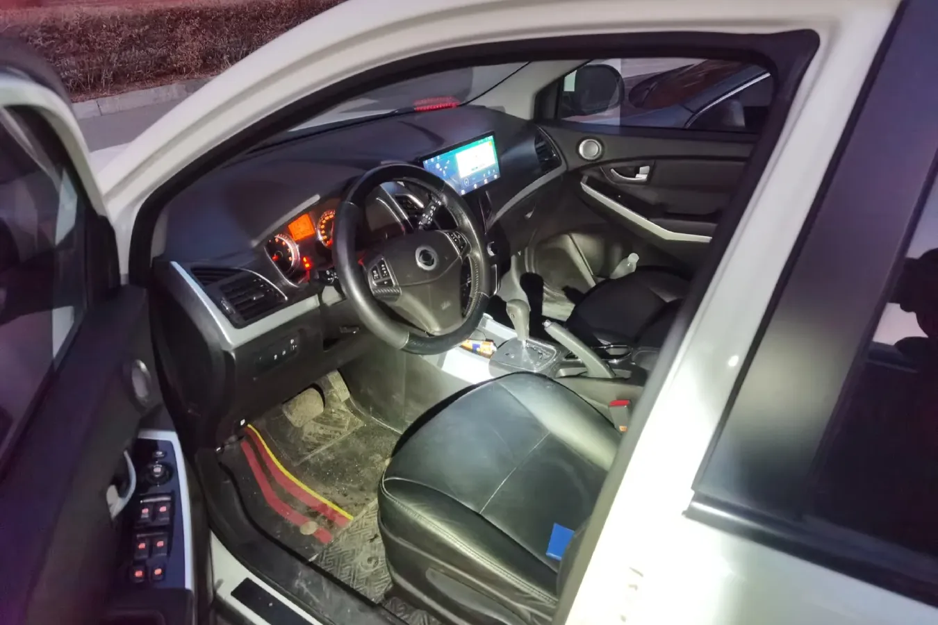 2015 SsangYong Korando 2.0L 149HP L4 6AT,autocango,china used car exporter,china ev exporter,chinese used car exporter,chinese used ev exporter