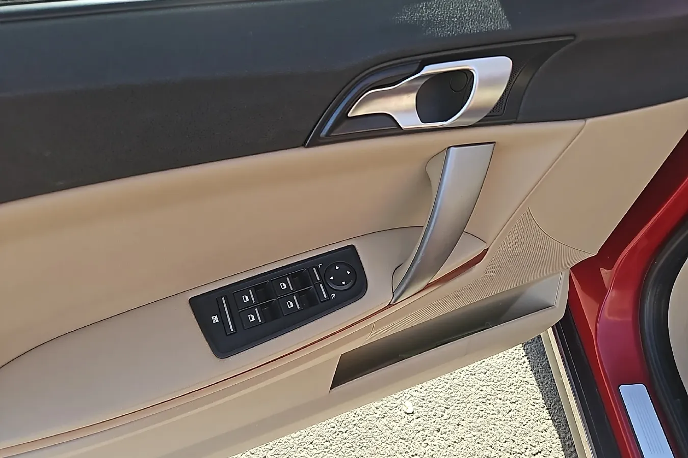 2012 Roewe 550 1.8L 133HP L4 5AT,autocango,china used car exporter,china ev exporter,chinese used car exporter,chinese used ev exporter