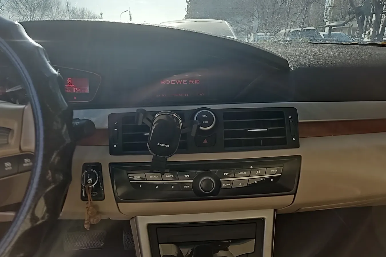 2012 Roewe 550 1.8L 133HP L4 5AT,autocango,china used car exporter,china ev exporter,chinese used car exporter,chinese used ev exporter
