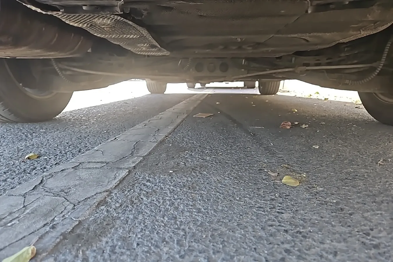 2012 Roewe 550 1.8L 133HP L4 5AT,autocango,china used car exporter,china ev exporter,chinese used car exporter,chinese used ev exporter