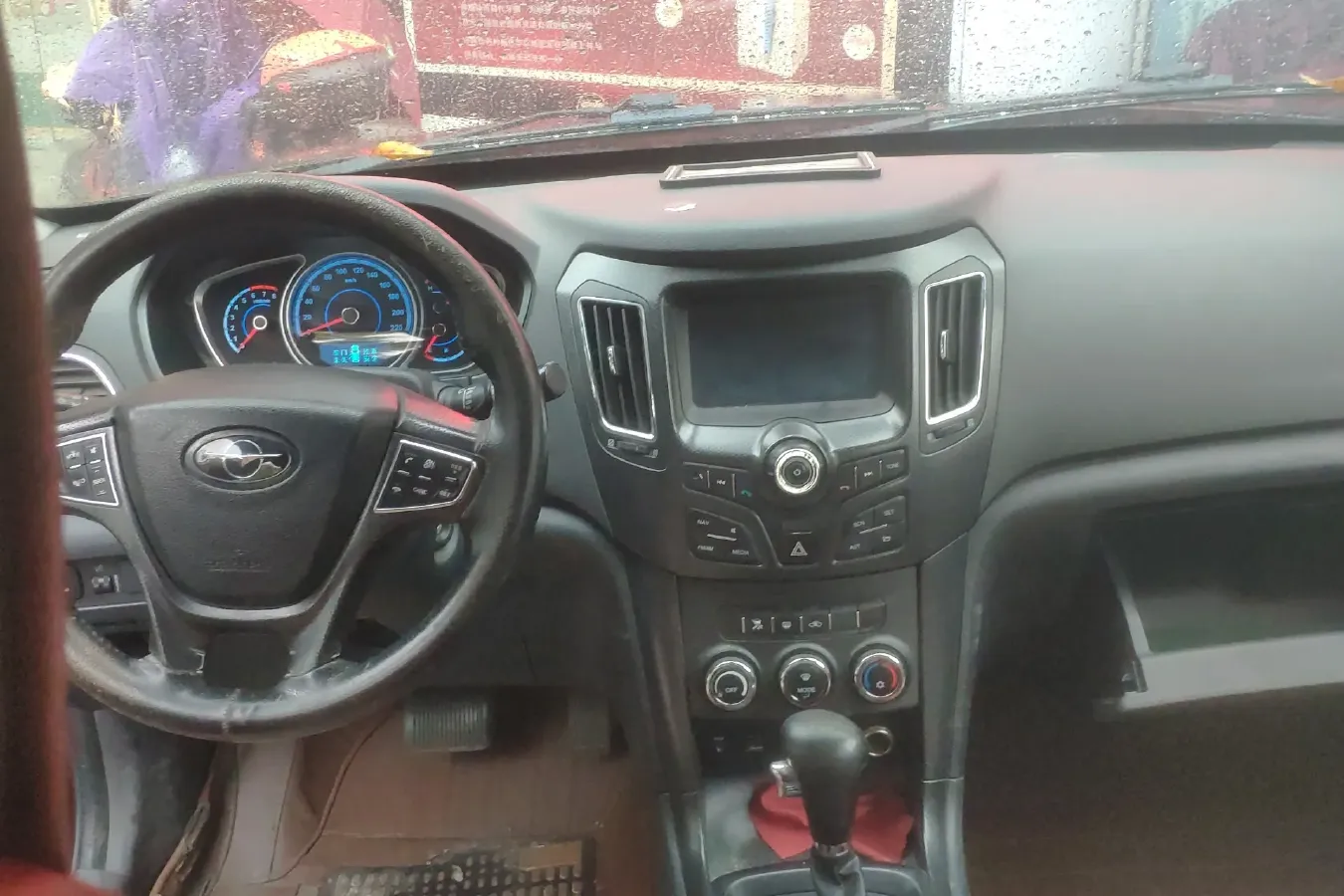 2013 HaiMa S7 2.0L 150HP L4 5AT,autocango,china used car exporter,china ev exporter,chinese used car exporter,chinese used ev exporter