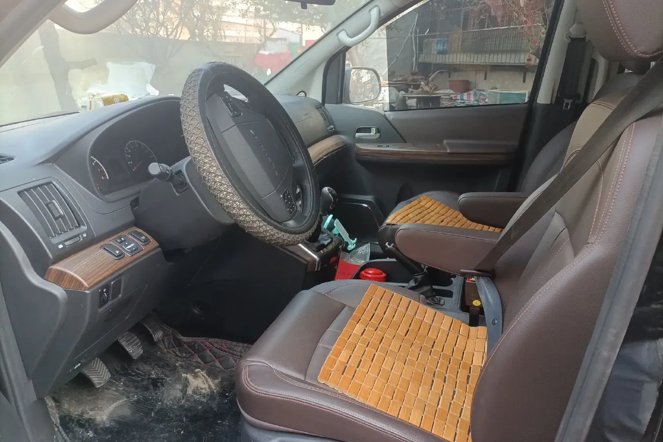 2021 DongFeng Forthing LingZhi Plus 2.0L 133HP L4 6MT,autocango,china used car exporter,china ev exporter,chinese used car exporter,chinese used ev exporter