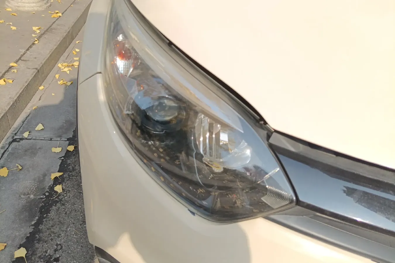 2015 Renault  Captur 1.2T 116HP L4 6DCT,autocango,china used car exporter,china ev exporter,chinese used car exporter,chinese used ev exporter