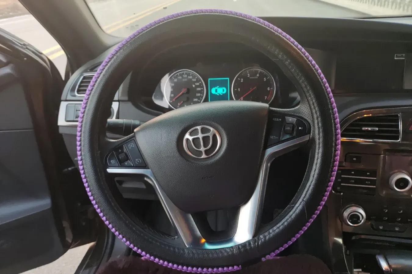 2016 Brilliance Auto V5 1.5T 150HP L4 5AT,autocango,china used car exporter,china ev exporter,chinese used car exporter,chinese used ev exporter