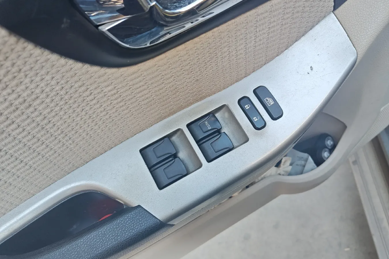 2013 HaiMa S7 2.0L 150HP L4 5AT,autocango,china used car exporter,china ev exporter,chinese used car exporter,chinese used ev exporter