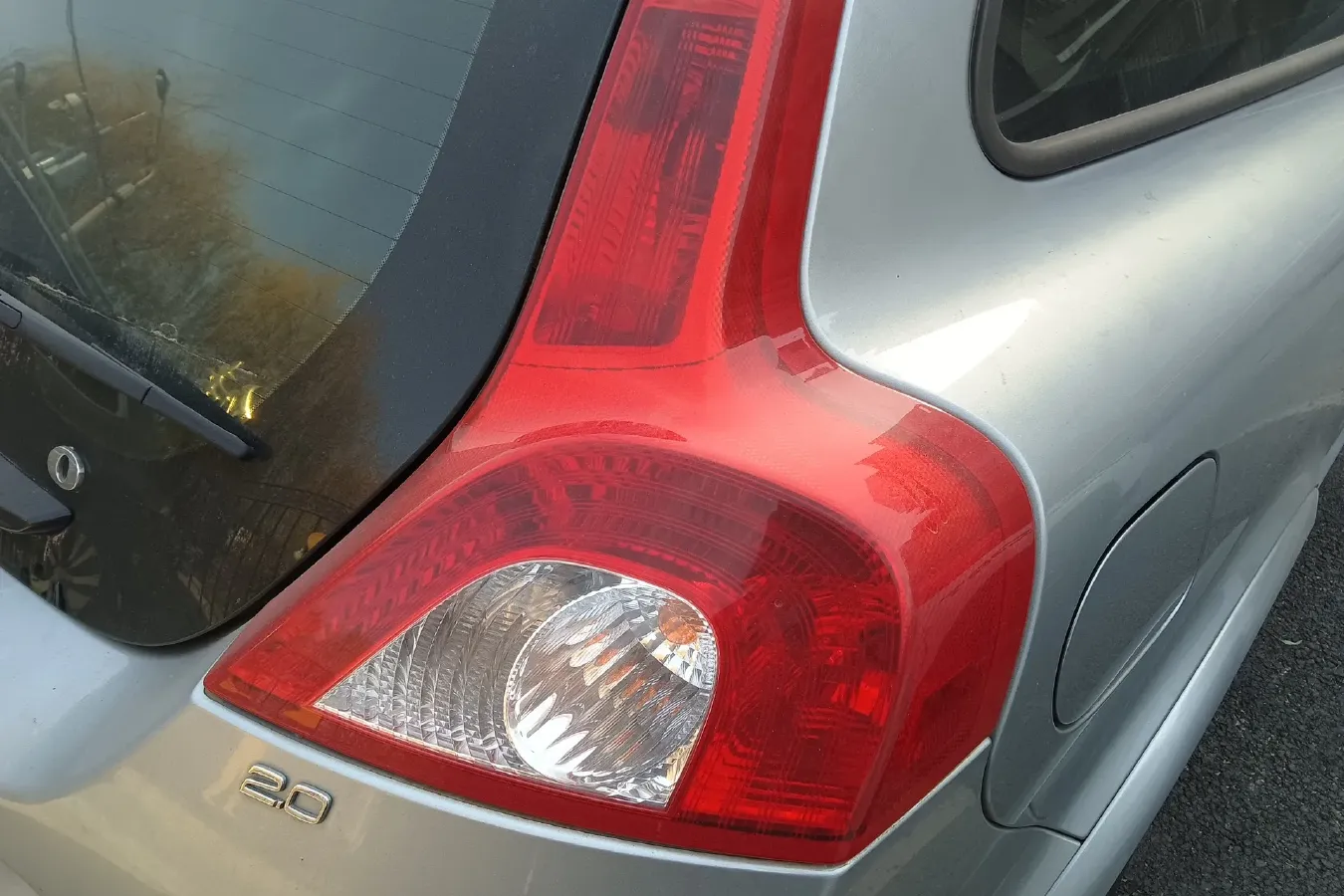 2011 Volvo C30 2.0L 145HP L4 6DCT,autocango,china used car exporter,china ev exporter,chinese used car exporter,chinese used ev exporter