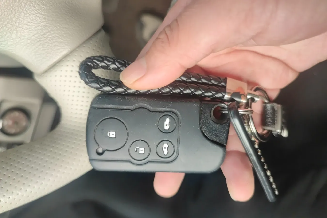 2012 Honda Elysioin 2.4L 181HP L4 5AT,autocango,china used car exporter,china ev exporter,chinese used car exporter,chinese used ev exporter