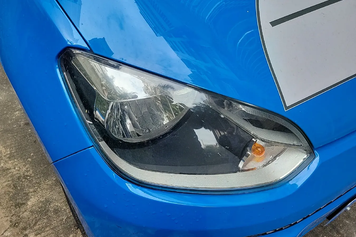 2015 Volkswagen up! 1.0L 75HP L3 5AMT,autocango,china used car exporter,china ev exporter,chinese used car exporter,chinese used ev exporter