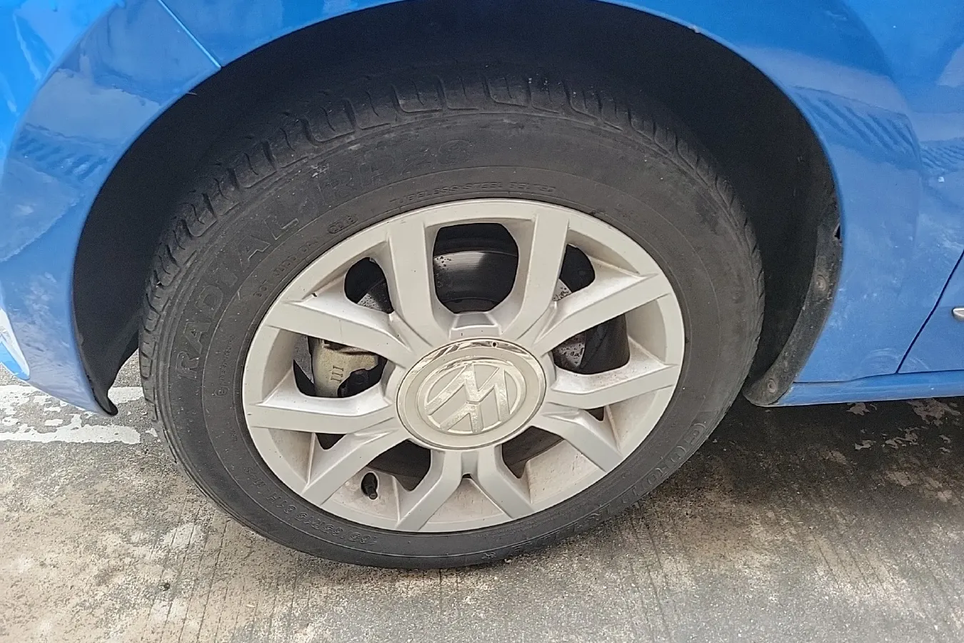 2015 Volkswagen up! 1.0L 75HP L3 5AMT,autocango,china used car exporter,china ev exporter,chinese used car exporter,chinese used ev exporter