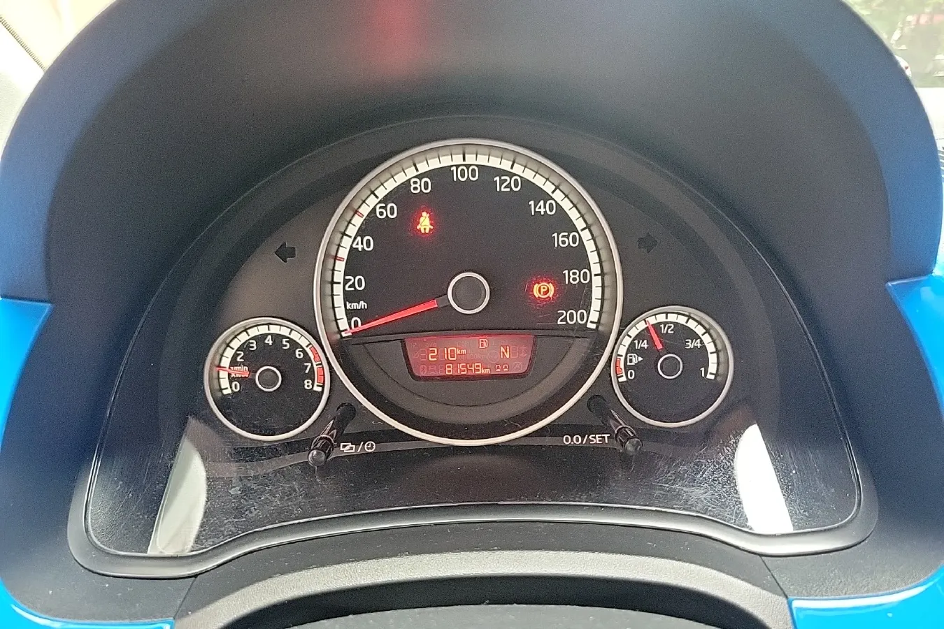 2015 Volkswagen up! 1.0L 75HP L3 5AMT,autocango,china used car exporter,china ev exporter,chinese used car exporter,chinese used ev exporter