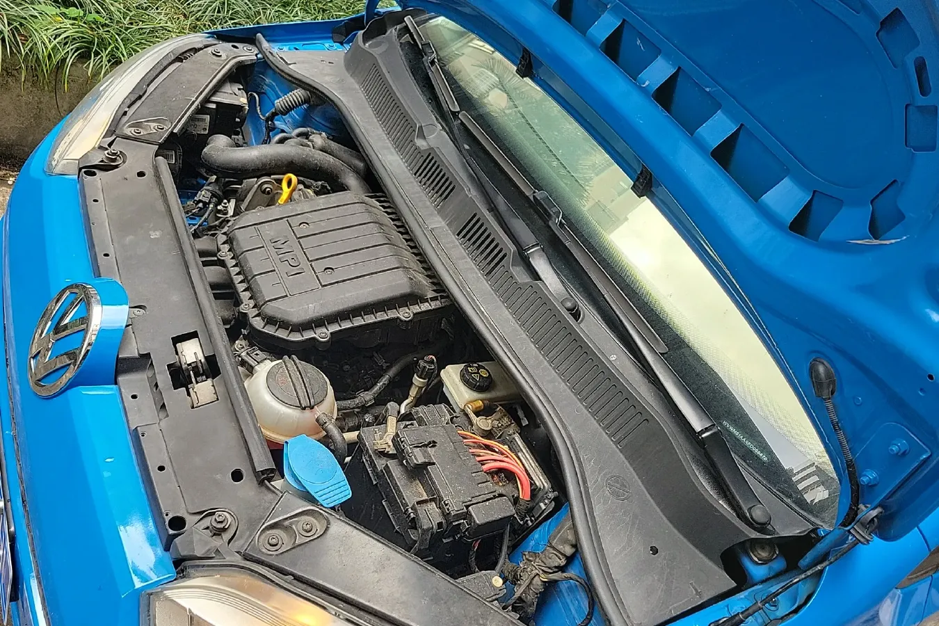 2015 Volkswagen up! 1.0L 75HP L3 5AMT,autocango,china used car exporter,china ev exporter,chinese used car exporter,chinese used ev exporter