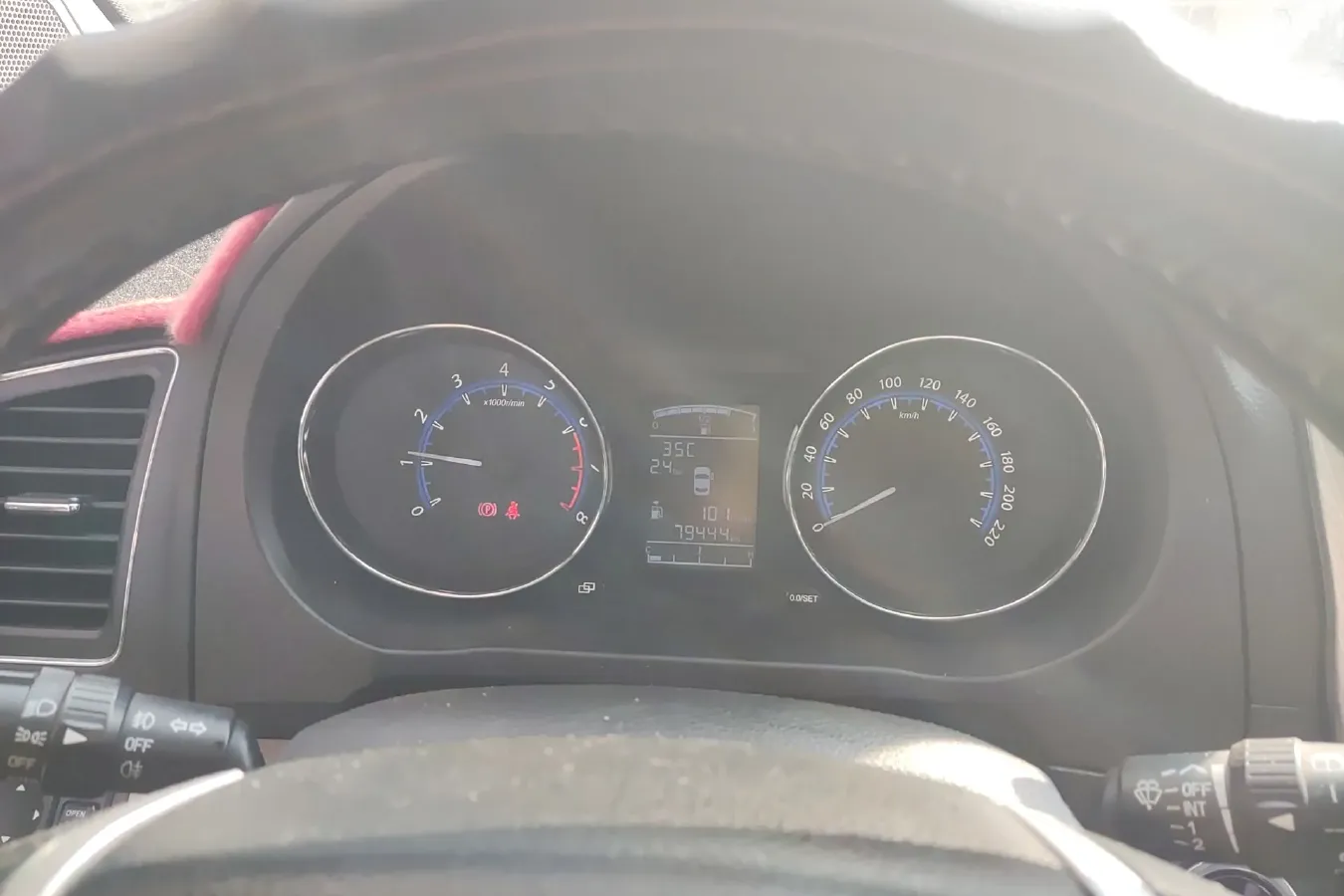 2016 DongFeng Forthing S500 1.5L 120HP L4 5MT,autocango,china used car exporter,china ev exporter,chinese used car exporter,chinese used ev exporter