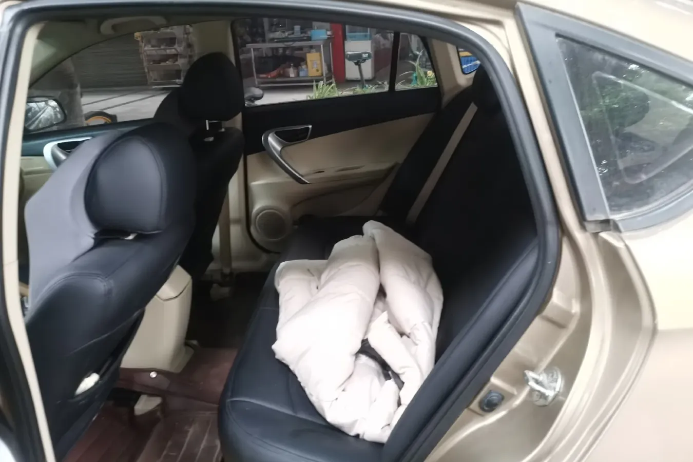 2012 Soueast V5 1.5L 120HP L4 5MT,autocango,china used car exporter,china ev exporter,chinese used car exporter,chinese used ev exporter