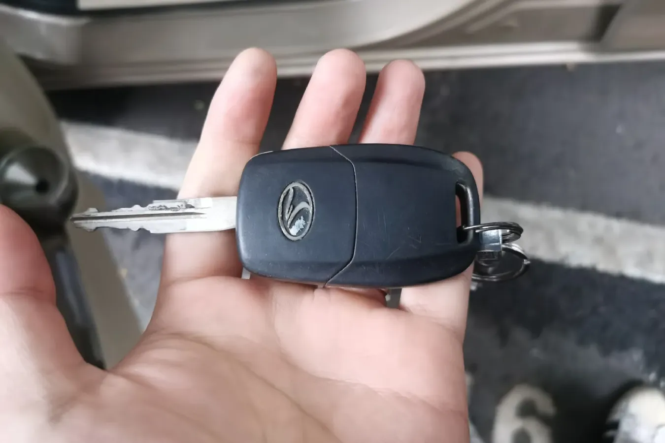 2012 Soueast V5 1.5L 120HP L4 5MT,autocango,china used car exporter,china ev exporter,chinese used car exporter,chinese used ev exporter