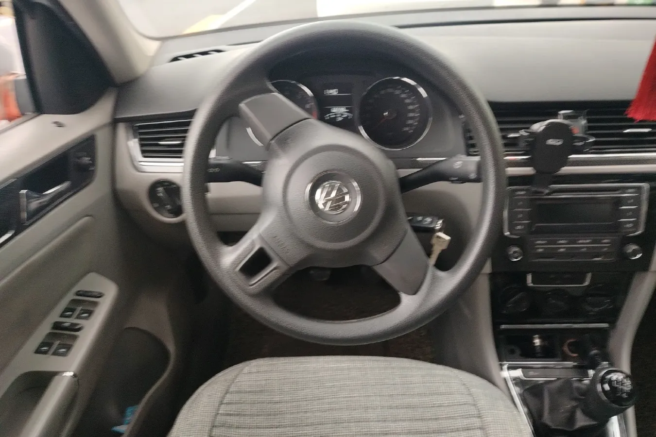 2013 Volkswagen Bora 1.6L 105HP L4 5MT,autocango,china used car exporter,china ev exporter,chinese used car exporter,chinese used ev exporter