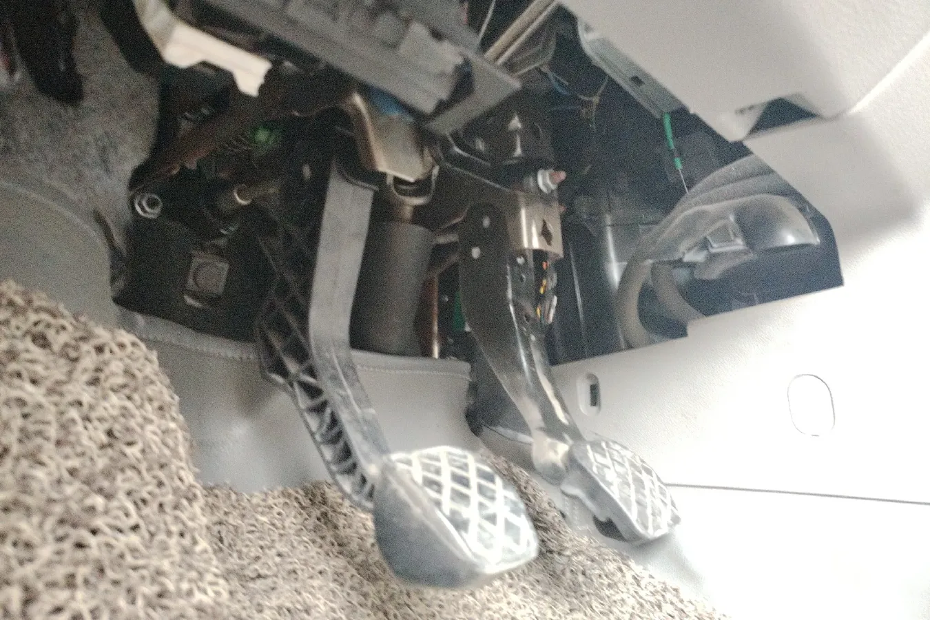 2013 Volkswagen Bora 1.6L 105HP L4 5MT,autocango,china used car exporter,china ev exporter,chinese used car exporter,chinese used ev exporter