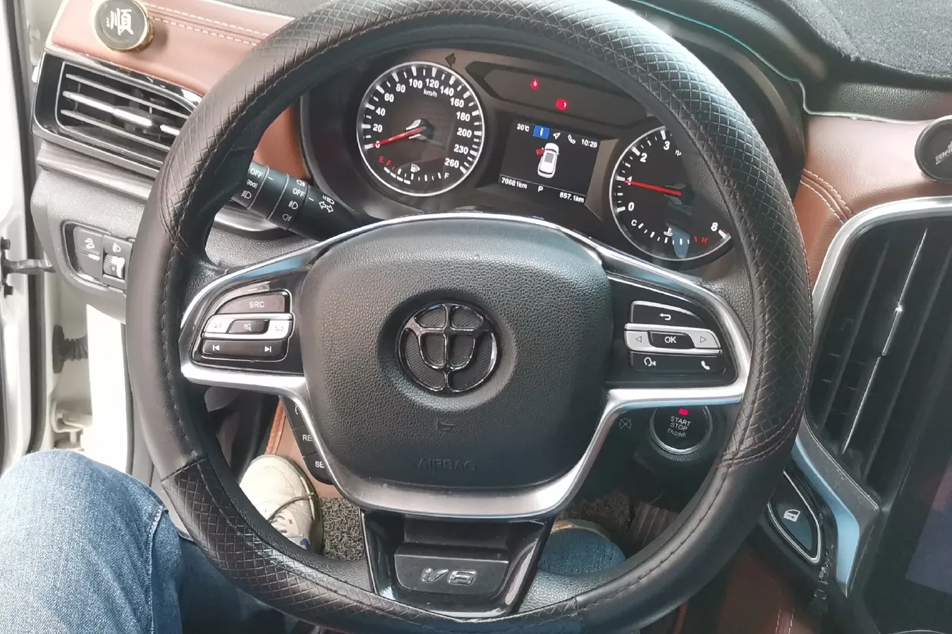 2018 Brilliance Auto V6 1.5T 150HP L4 7DCT,autocango,china used car exporter,china ev exporter,chinese used car exporter,chinese used ev exporter