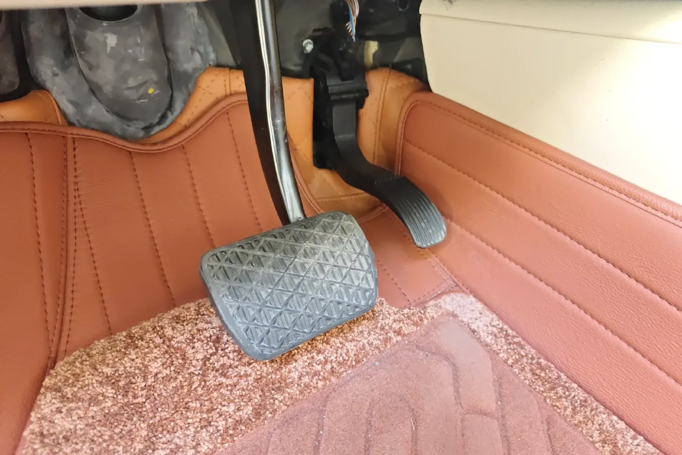 2023 Kede ShengMuFeng 2.0T 211HP L4 9AT,autocango,china used car exporter,china ev exporter,chinese used car exporter,chinese used ev exporter