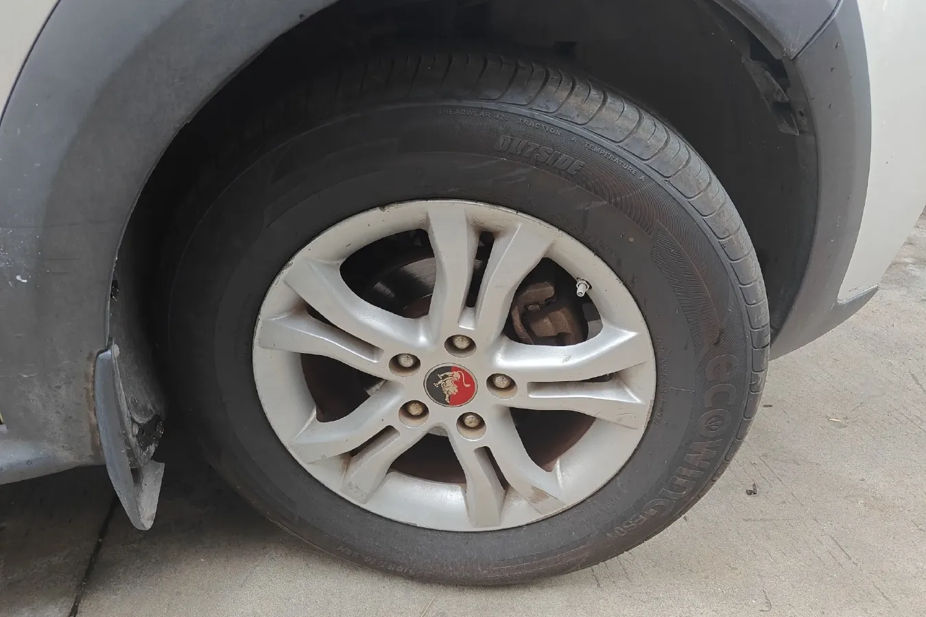 2015 DongFeng Forthing Joyear X3 1.5L 120HP L4 5MT,autocango,china used car exporter,china ev exporter,chinese used car exporter,chinese used ev exporter