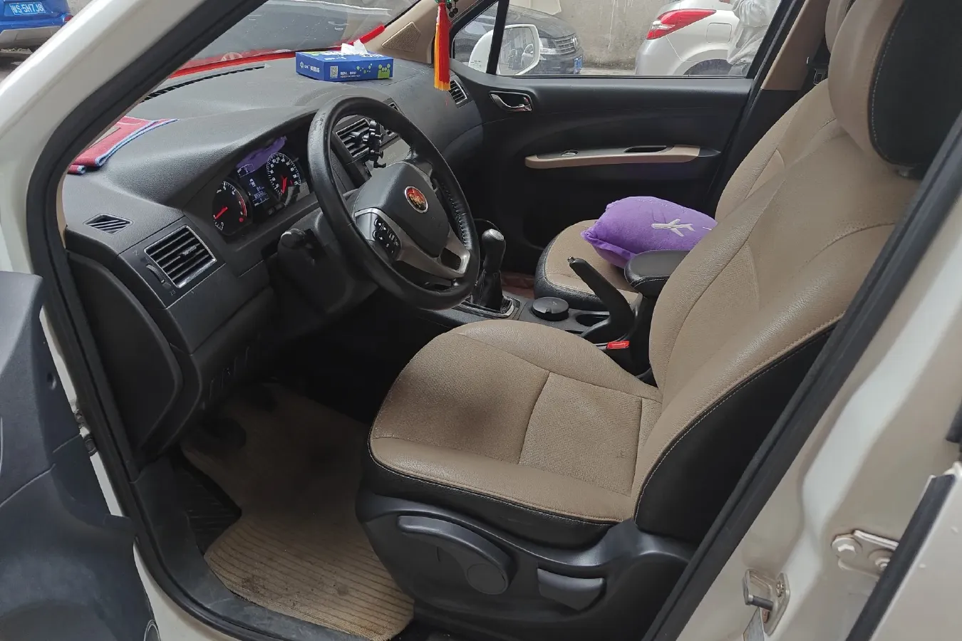 2015 DongFeng Forthing Joyear X3 1.5L 120HP L4 5MT,autocango,china used car exporter,china ev exporter,chinese used car exporter,chinese used ev exporter