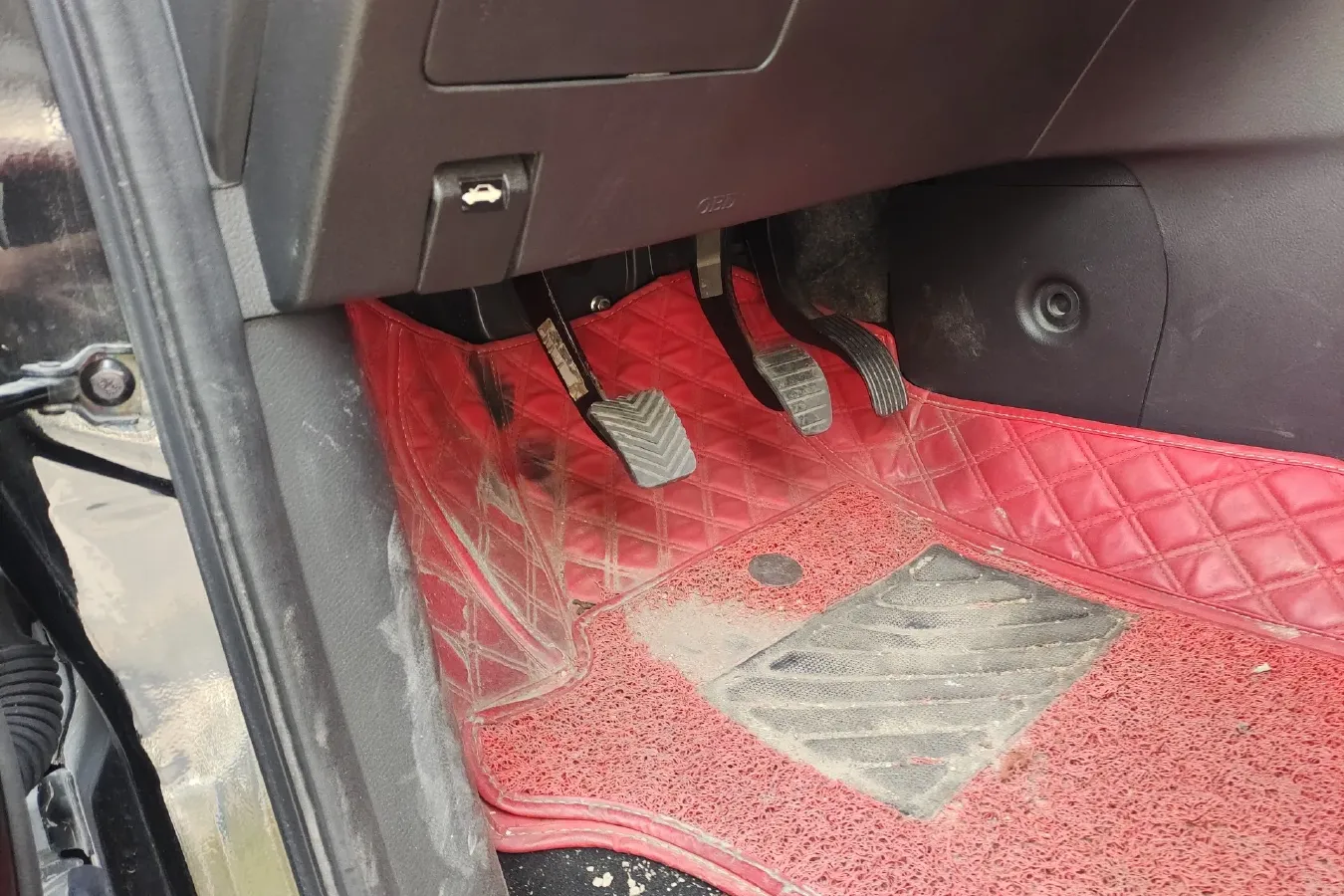 2018 DongFeng Forthing CM7 2.0T 190HP L4 6MT,autocango,china used car exporter,china ev exporter,chinese used car exporter,chinese used ev exporter