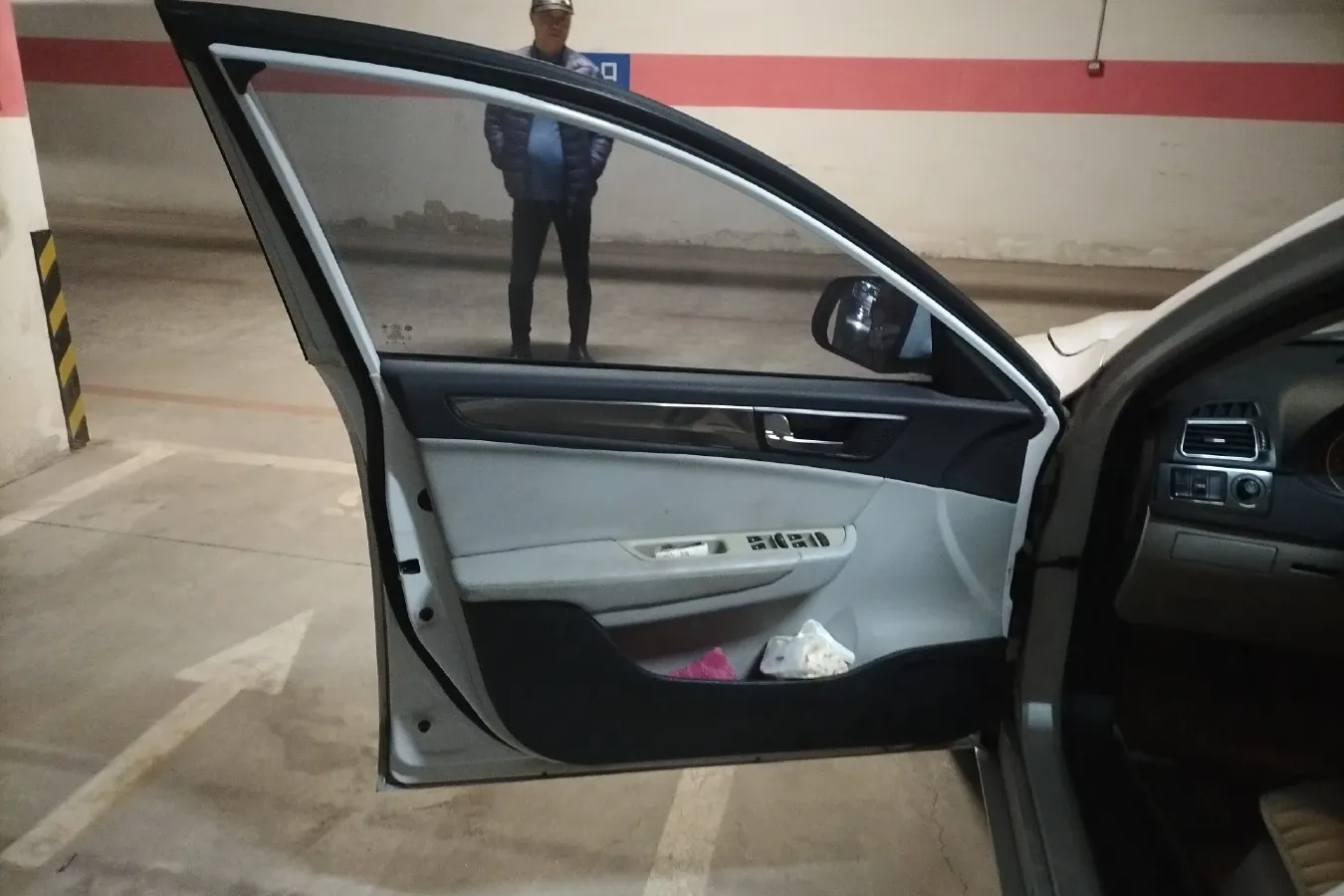 2014 Brilliance Auto H530 1.6L 118HP L4 5MT,autocango,china used car exporter,china ev exporter,chinese used car exporter,chinese used ev exporter