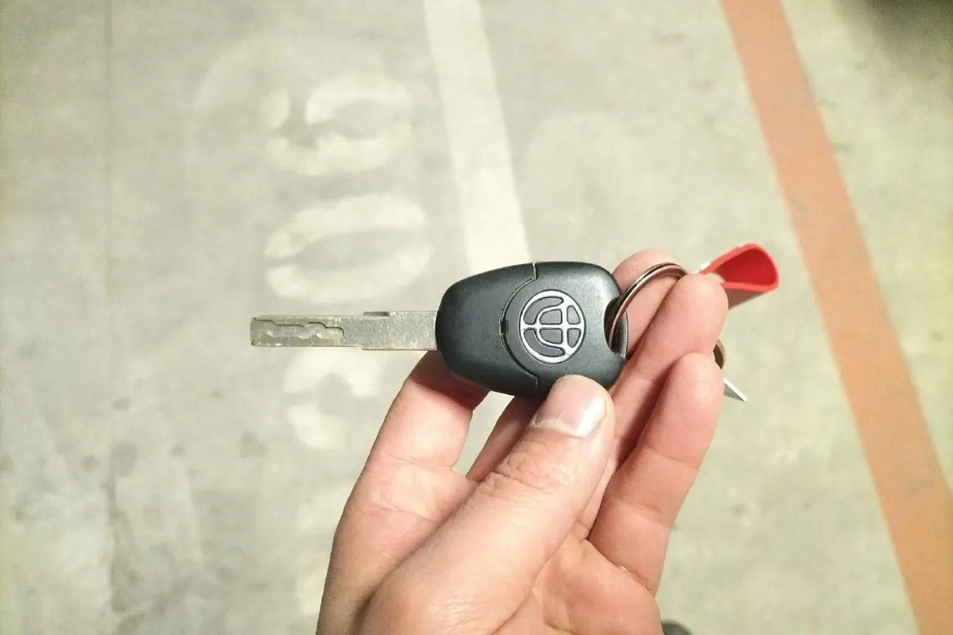 2014 Brilliance Auto H530 1.6L 118HP L4 5MT,autocango,china used car exporter,china ev exporter,chinese used car exporter,chinese used ev exporter