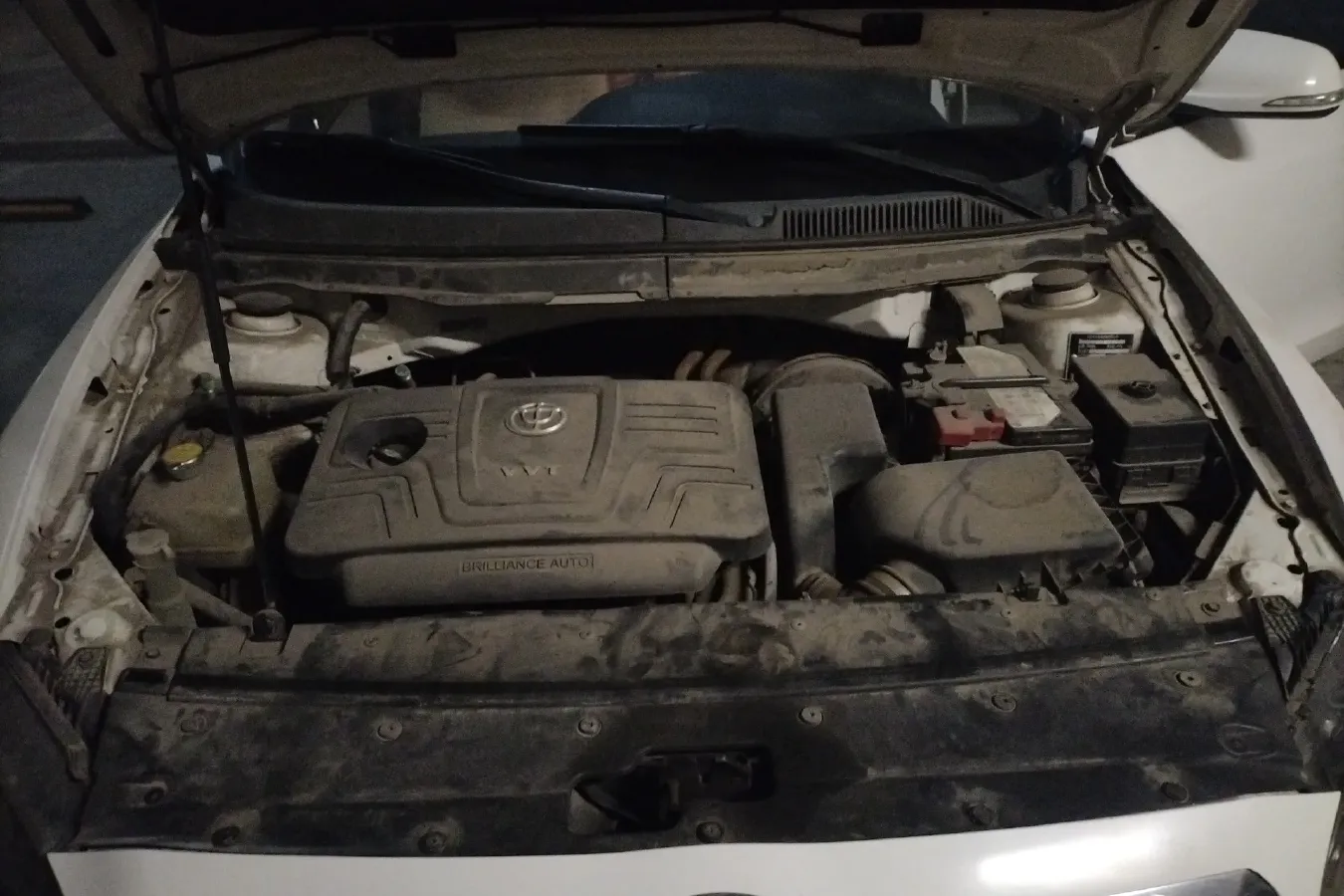 2014 Brilliance Auto H530 1.6L 118HP L4 5MT,autocango,china used car exporter,china ev exporter,chinese used car exporter,chinese used ev exporter