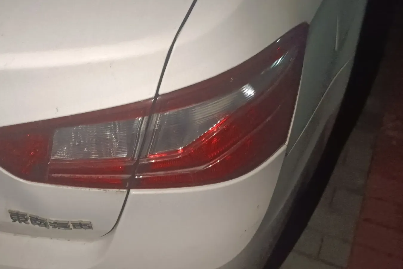 2014 Soueast V5 1.5L 120HP L4 5MT,autocango,china used car exporter,china ev exporter,chinese used car exporter,chinese used ev exporter