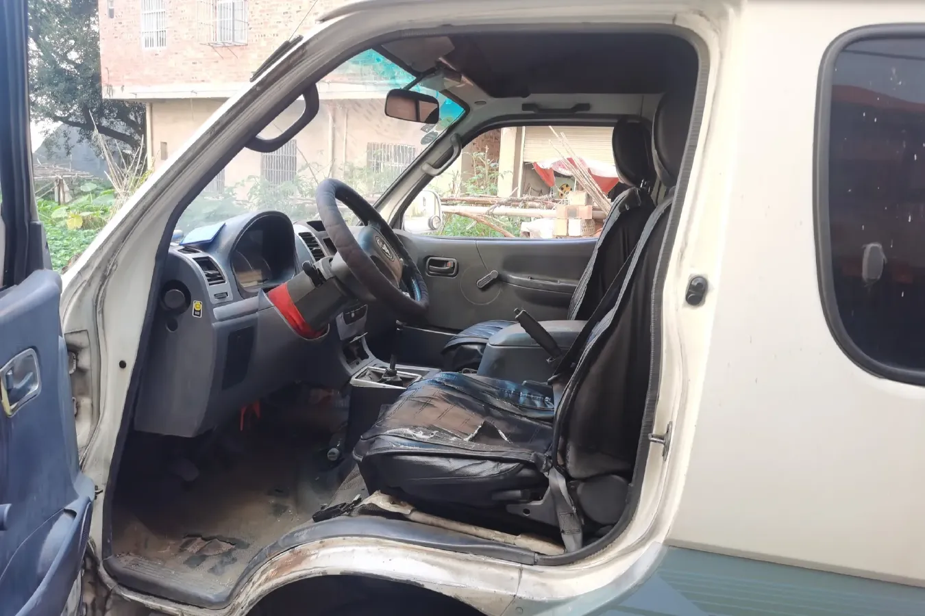 2012 Foton Scenery 2.8T 95HP L4 5MT,autocango,china used car exporter,china ev exporter,chinese used car exporter,chinese used ev exporter